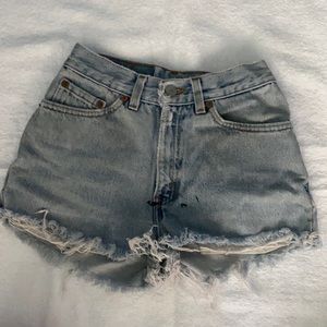 Vintage Levi’s shorts